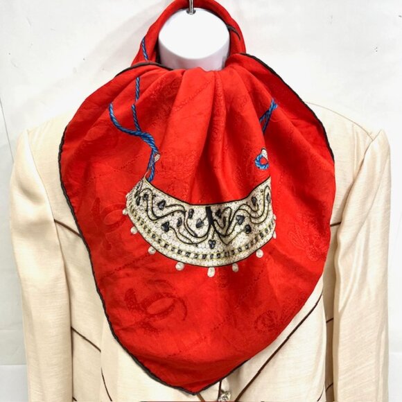 Vintage  Must de Cartier  Silk Scarf 32"  Bright Red Gem Diamond Logo Designs(37 - Picture 2 of 7